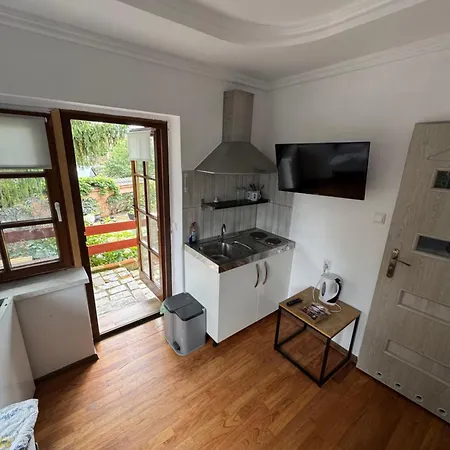 Pod Winogronami ファームステイ Ploty