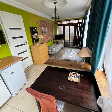 Pod Winogronami Ploty