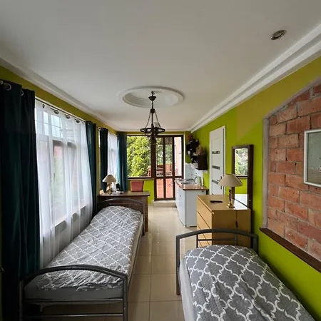 Pod Winogronami ファームステイ *